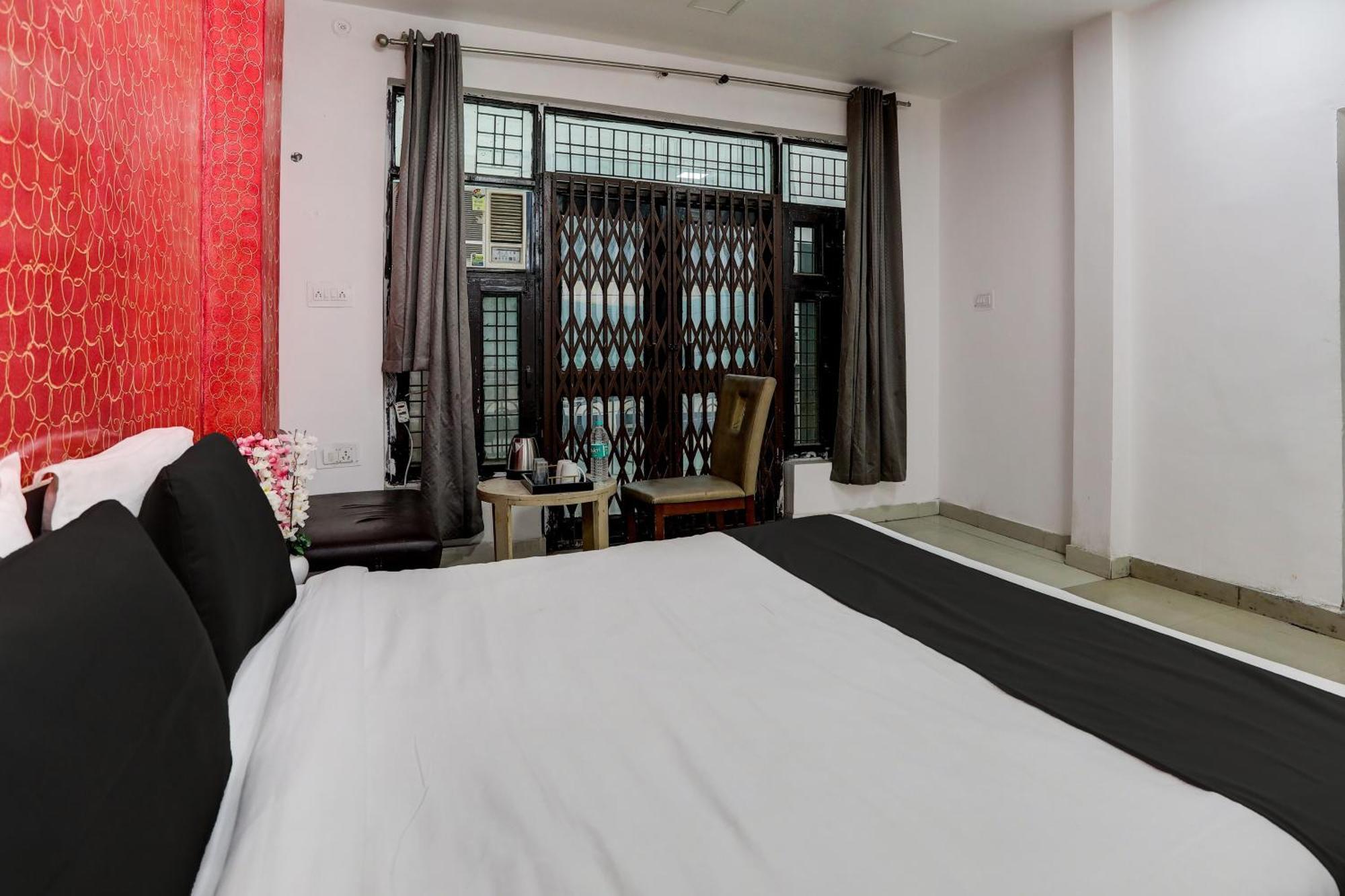 Hotel O Thirty Inns Noida Eksteriør billede