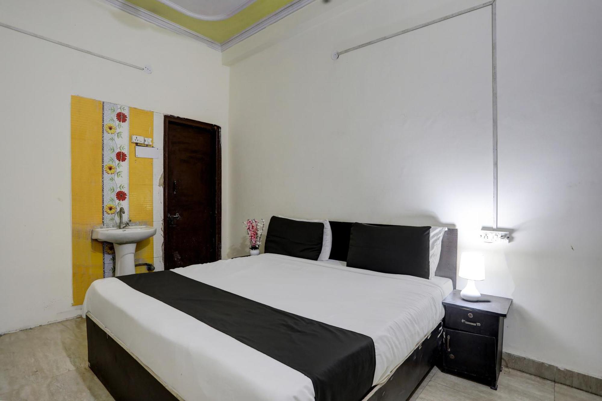 Hotel O Thirty Inns Noida Eksteriør billede